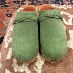 Troentorp Bastad Wooden Suede Clogs size 40